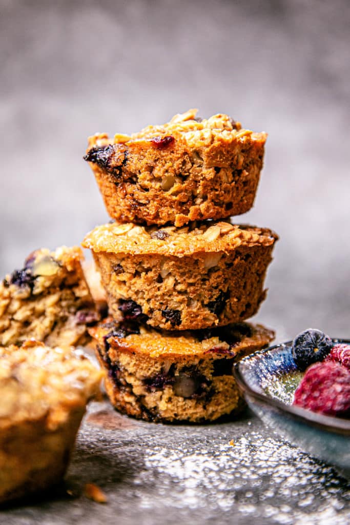 Baked Oatmeal Blueberry Cupcakes-048