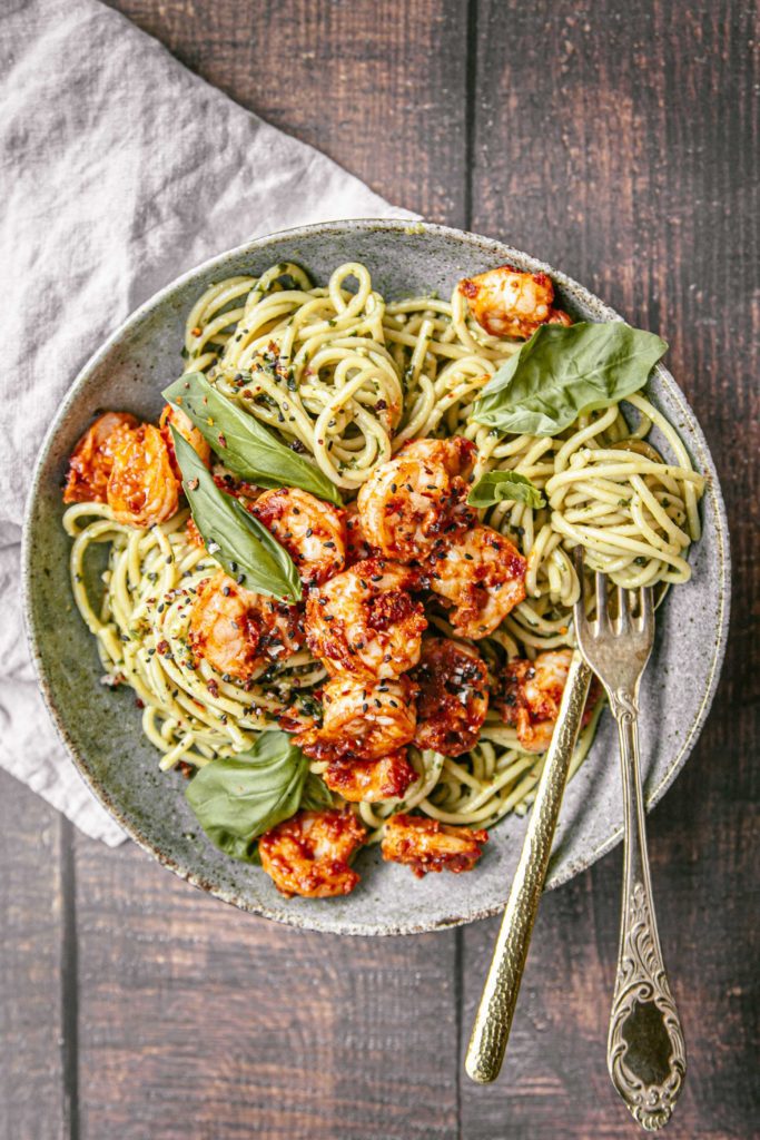Miso Pesto Pasta with Garlic Shrimps